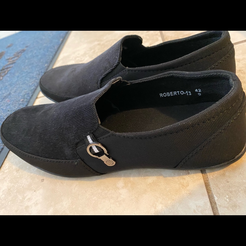 Nice formal shoes.